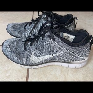 Nike Free TR Flyknit